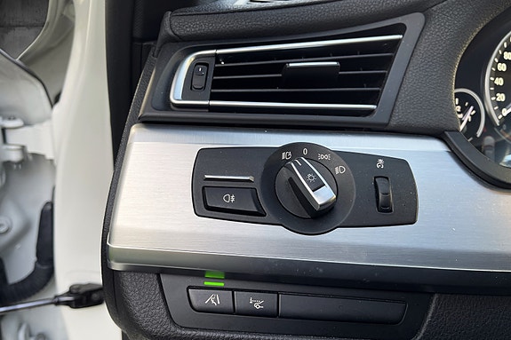 BMW 750d 23 of 30