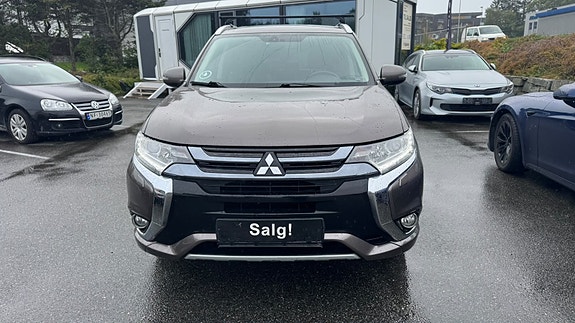 Mitsubishi Outlander 5 of 30