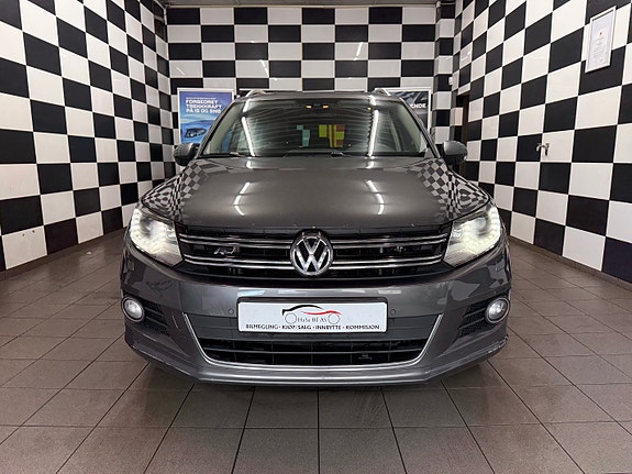 Volkswagen Tiguan 3 of 30