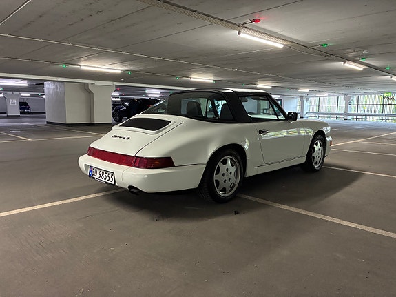 Porsche 911 3 of 13
