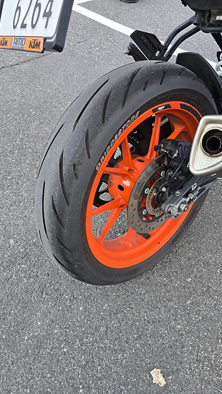 KTM 390 Duke 10 of 10