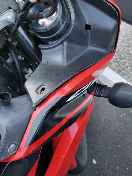 Honda CBR 125 R 4 of 5