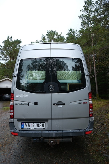Mercedes-Benz 516 CDI campervan 21 of 30