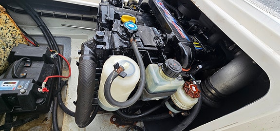 Quicksilver 640 Weekend med NYOVERHALT motor 120hk diesel (kun 5 timer!) 9 of 10