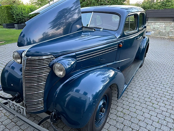 Chevrolet Master Deluxe 13 of 15