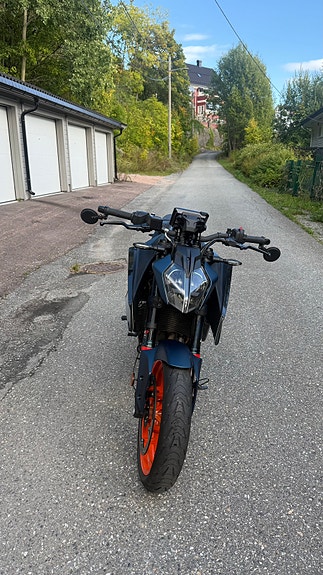 KTM 125 Duke 11 of 12