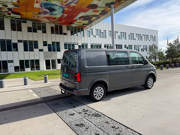 Volkswagen Transporter 5 of 21
