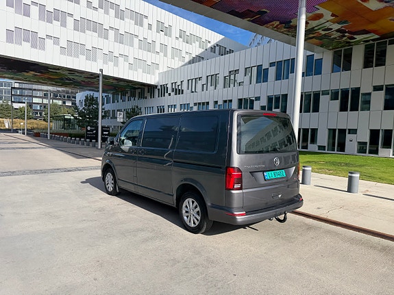 Volkswagen Transporter 12 of 21