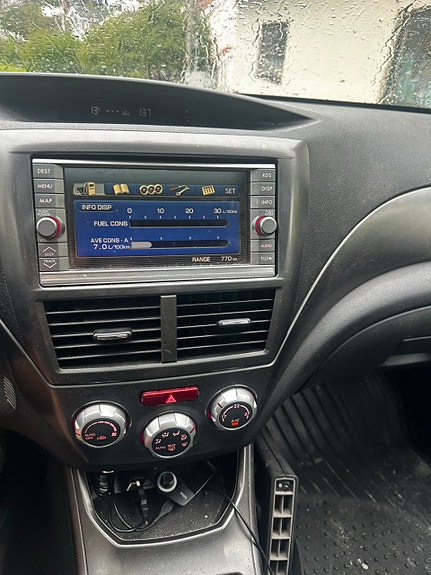 Subaru Impreza 11 of 16