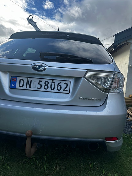 Subaru Impreza 4 of 16