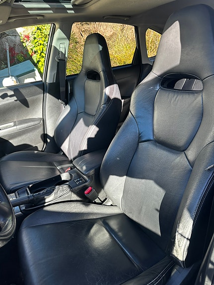 Subaru Impreza 14 of 16