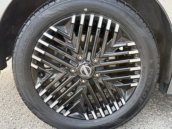 Nissan Leaf 8 of 30