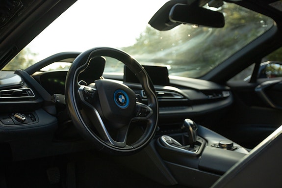 BMW i8 12 of 13