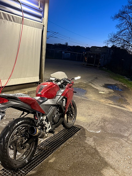 Honda CBR 125 R 11 of 12