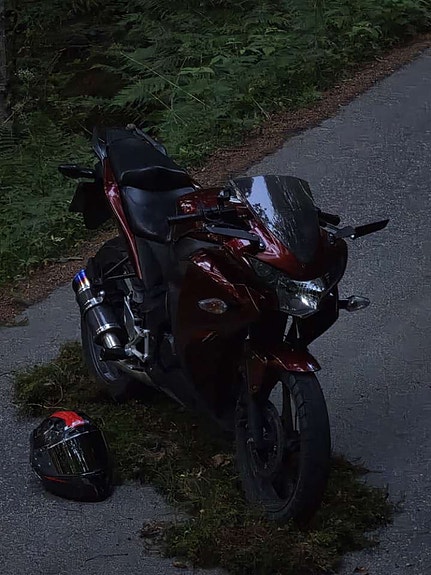Honda CBR 125 R 2 of 12