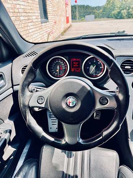 Alfa Romeo 159 26 of 30