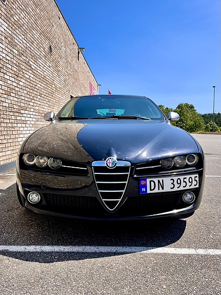 Alfa Romeo 159 5 of 30