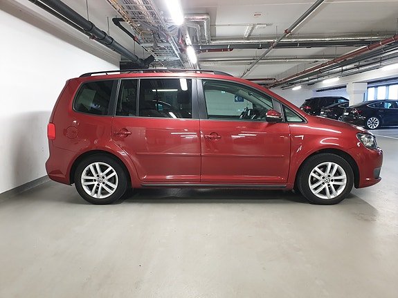 Volkswagen Touran 14 of 30