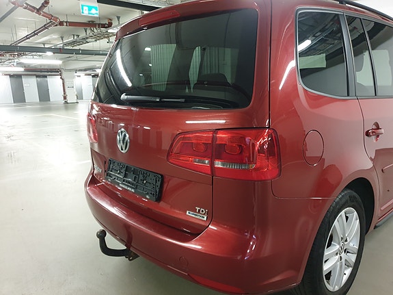 Volkswagen Touran 24 of 30
