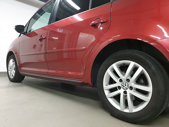 Volkswagen Touran 22 of 30