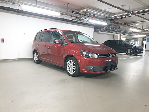 Volkswagen Touran 5 of 30