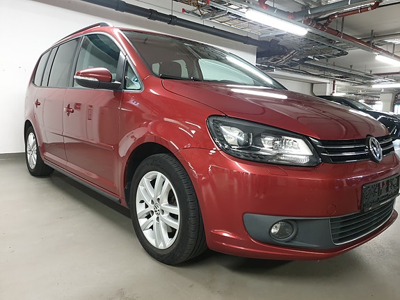 Volkswagen Touran 7 of 30
