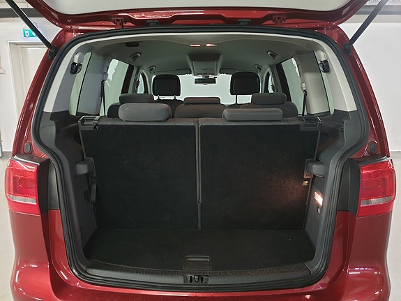 Volkswagen Touran 29 of 30
