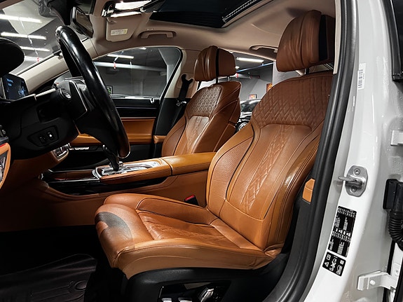 BMW 750d 20 of 30