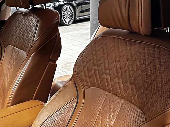 BMW 750d 21 of 30