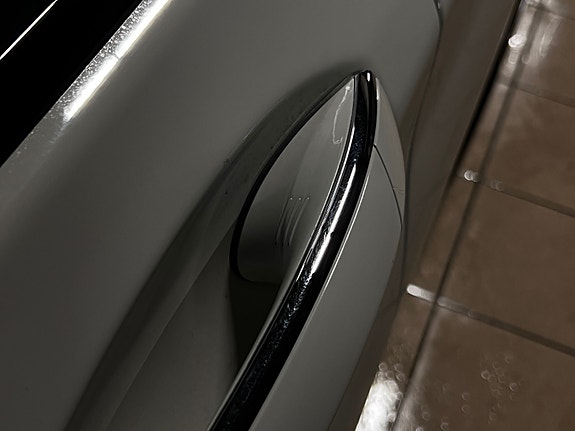 BMW 750d 16 of 30