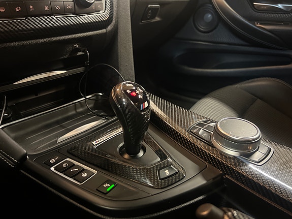 BMW M4 25 of 30