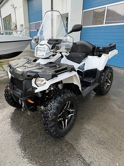 Polaris Sportsman X2 2 of 7