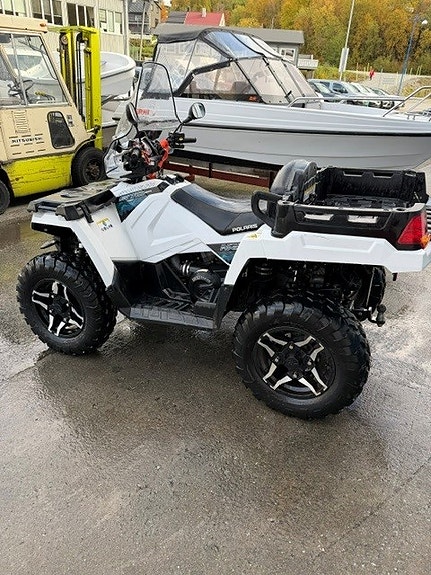 Polaris Sportsman X2 4 of 7
