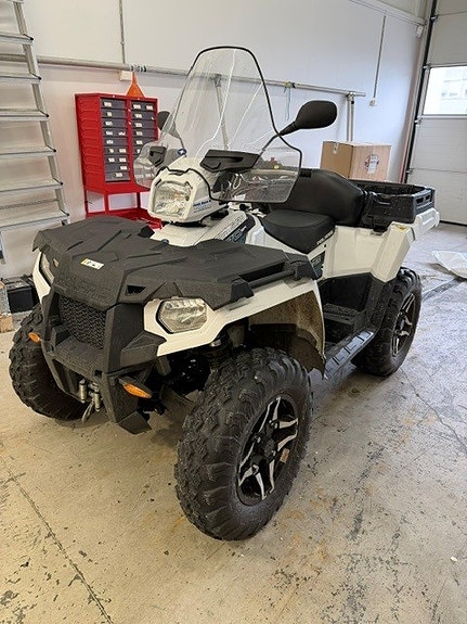 Polaris Sportsman X2 5 of 7