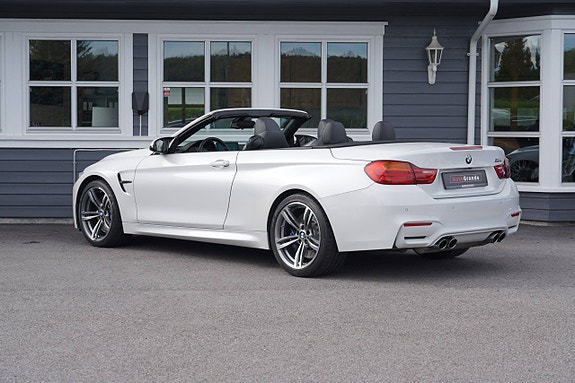BMW M4 5 of 21