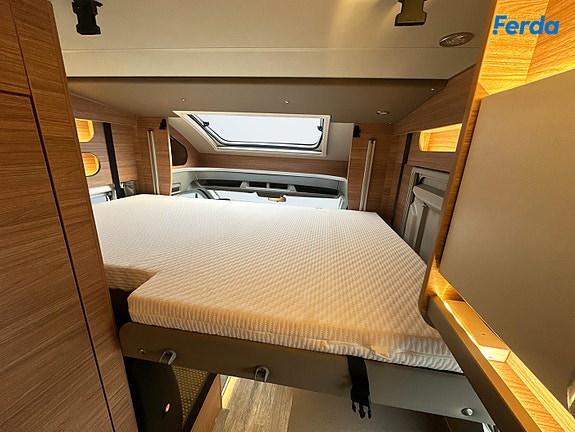 Weinsberg Carasuite 650 MEG * HØSTPRIS * 16 of 24
