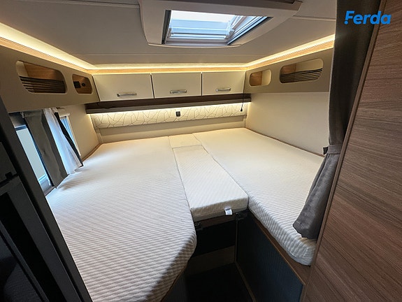 Weinsberg Carasuite 650 MEG * HØSTPRIS * 13 of 24