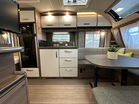 Knaus 500UF Sport Silver Selection / Lekker kjørevogn! 18 of 30