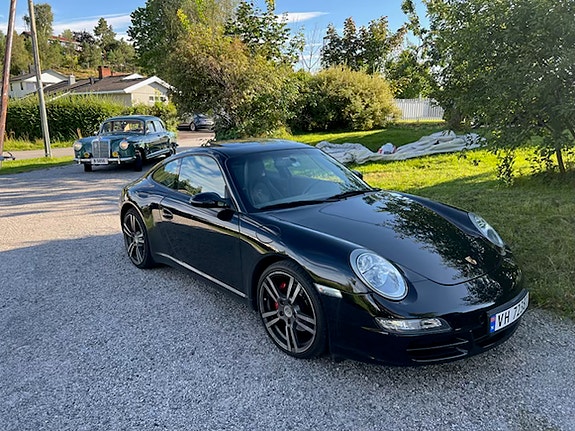 Porsche 911 3 of 7