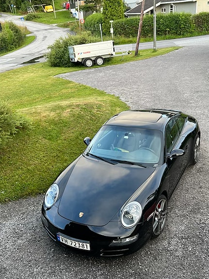 Porsche 911 6 of 7