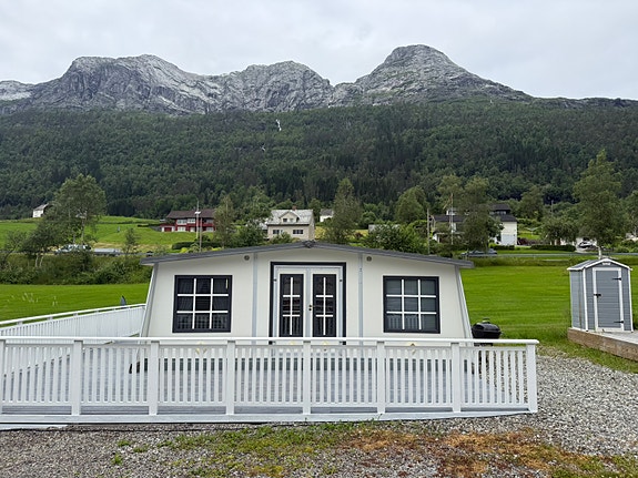 Bjølseth 2 of 20