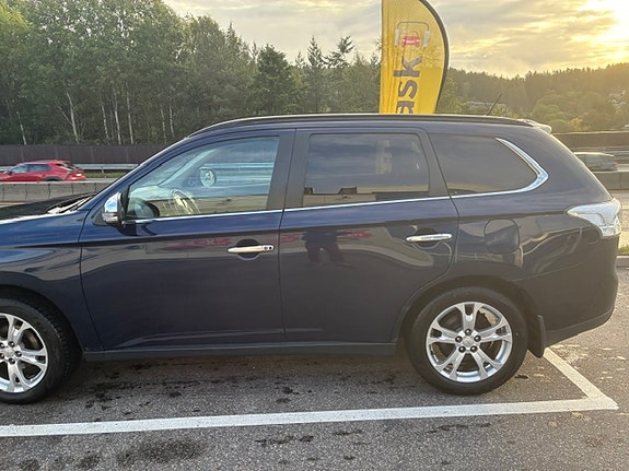 Mitsubishi Outlander 5 of 21