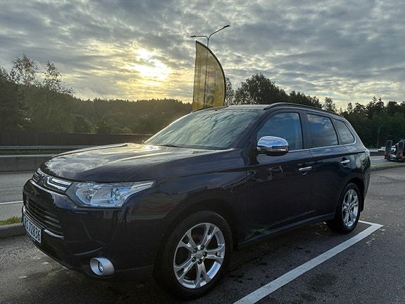 Mitsubishi Outlander 3 of 21