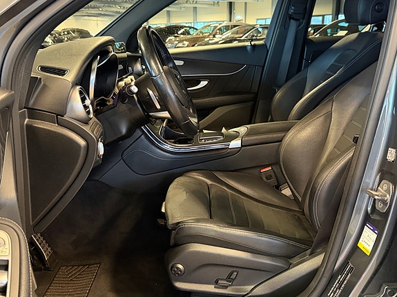 Mercedes-Benz GLC220 d 12 of 19