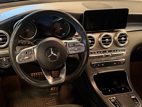 Mercedes-Benz GLC220 d 11 of 19