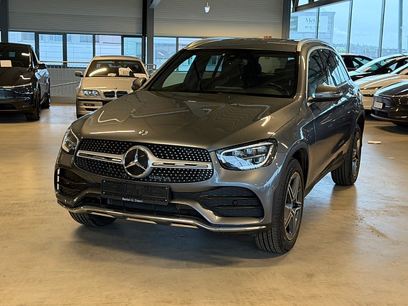 Mercedes-Benz GLC220 d 2 of 19