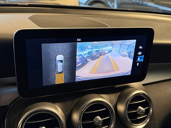 Mercedes-Benz GLC220 d 16 of 19