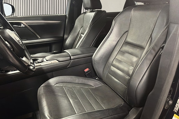Lexus RX450h 10 of 27