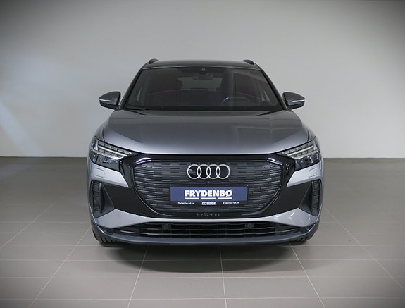 Audi Q4 e-tron 2 of 19