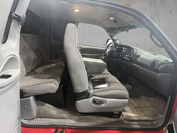 Dodge RAM 6 of 6